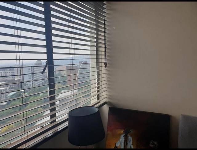 1 BEDROOM PROPERTY TO RENT IN BEDFORD GARDENS